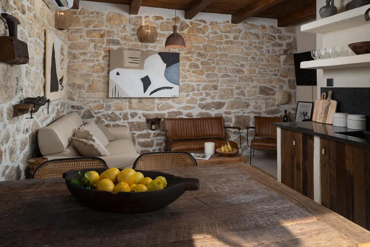Holiday home Blacksmith'S House - Rental House With Heated Pool Posedarje Croatia