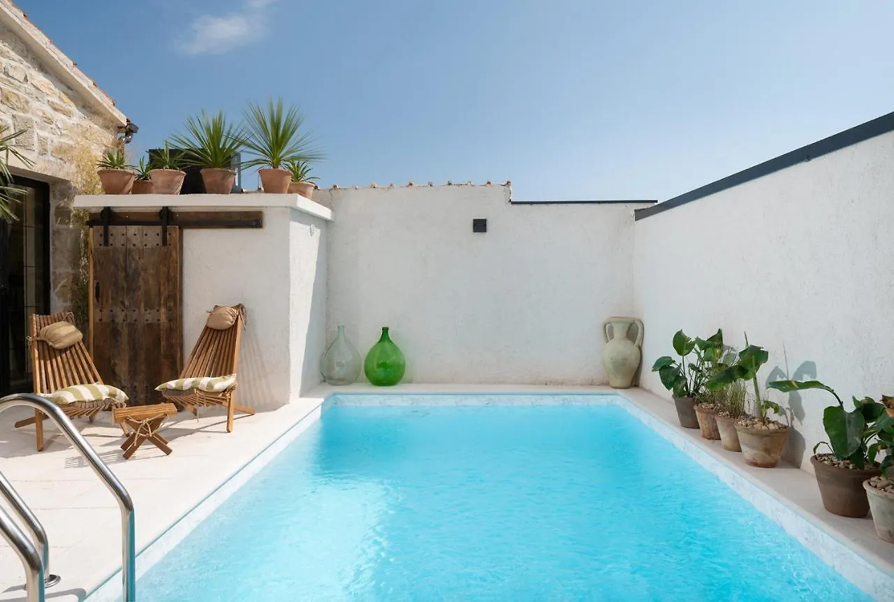 Blacksmith'S House - Rental House With Heated Pool Posedarje Holiday home